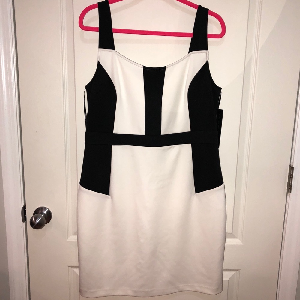 Andrew Marc color blocked dress